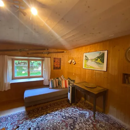 Arvenstube - Wergenstein *