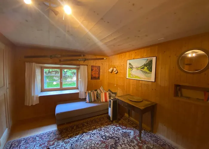 Arvenstube - Wergenstein *