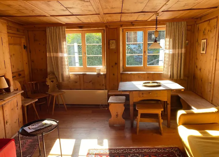 Arvenstube - Wergenstein Appartement